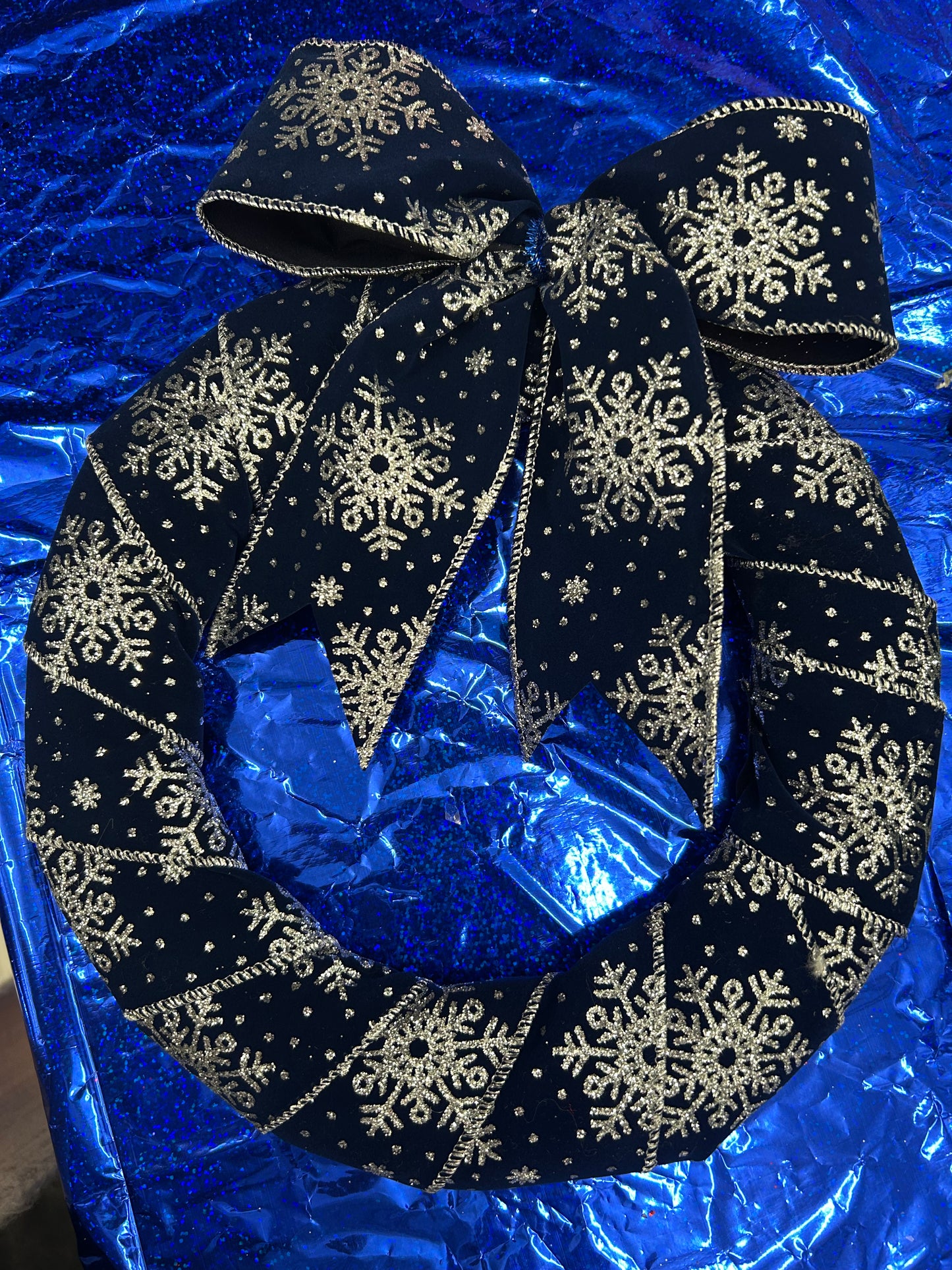 Sliver snowflakes wreath