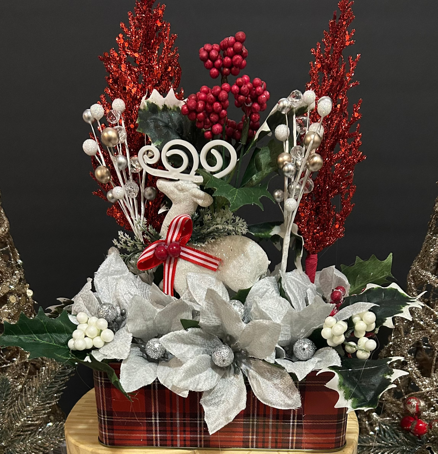 Desk or mantle decor