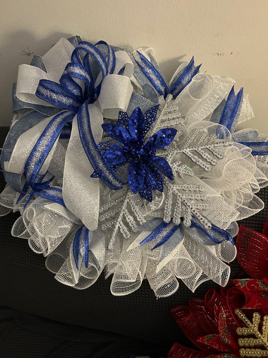 Blue and white Xmas Wreath